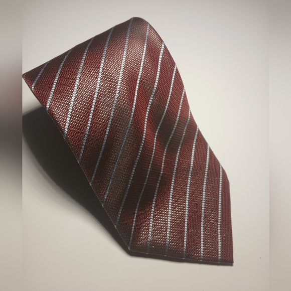 Giorgio Armani Red and Gray Striped Tie - Picture 2 of 6